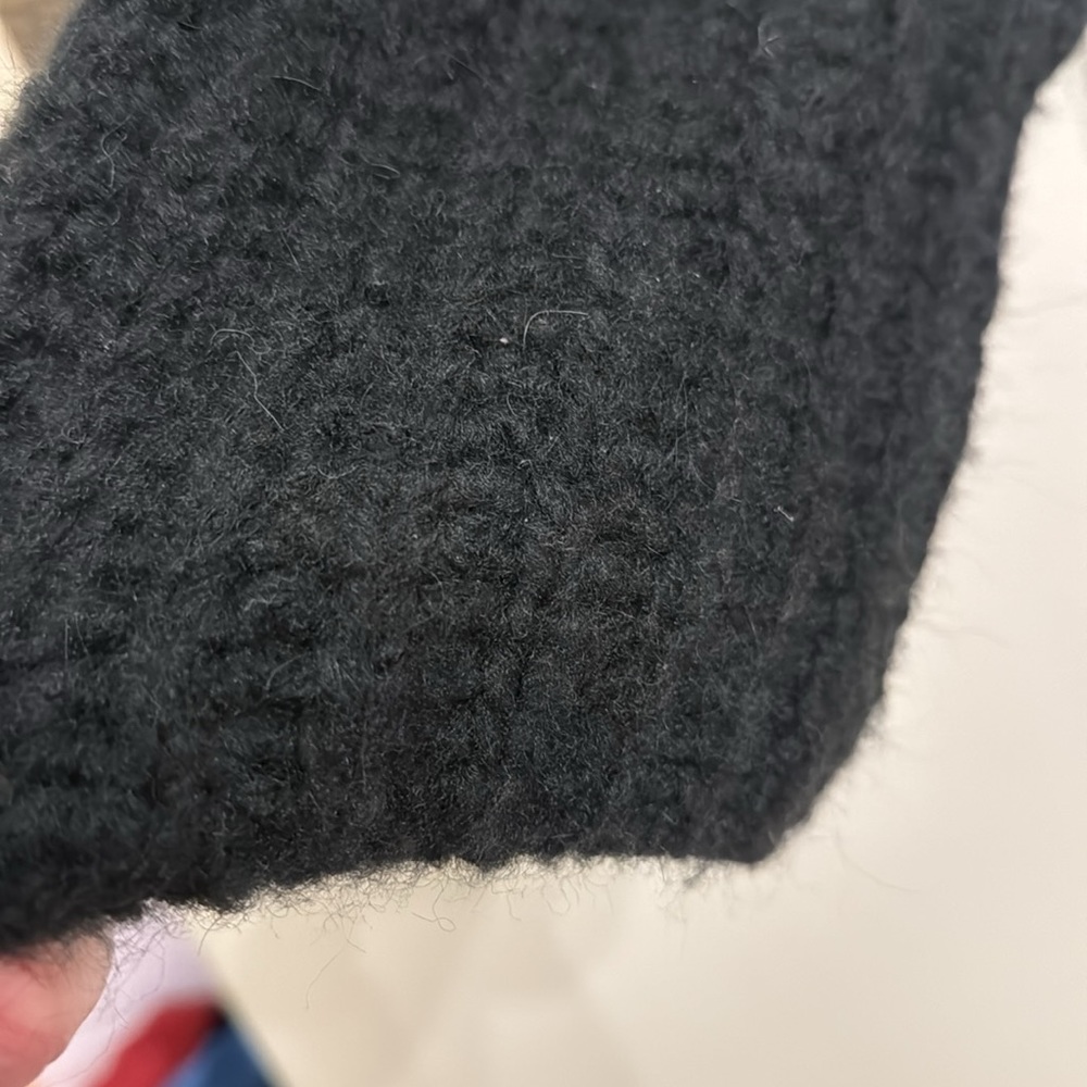 Free People sweater sized large - Picture 15 of 16